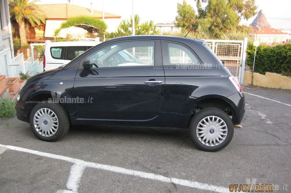 Nowy Fiat 500 AWD crossover - zdjcie szpiegowskie