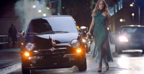Jennifer Lopez w reklamie Fiata 500 Gucci
