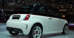 Nowy Fiat Abarth 500C - Geneva Motor Show 2010