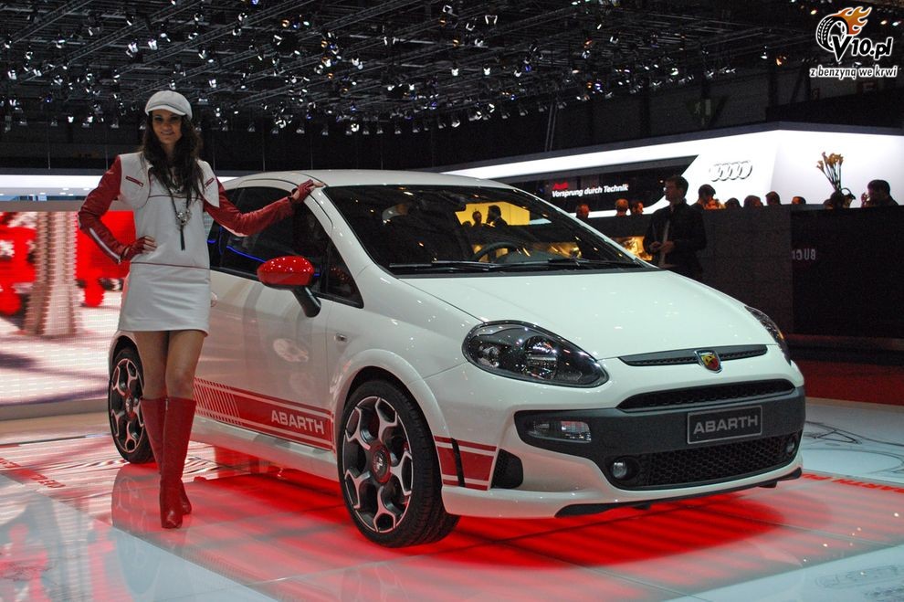 Nowy Fiat Abarth Punto Evo - Geneva Motor Show 2010