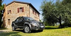 Fiat Strada 2012