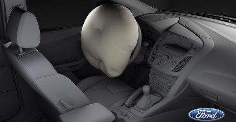 2012 Ford Focus - airbag