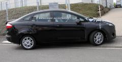 Ford Fiesta Sedan