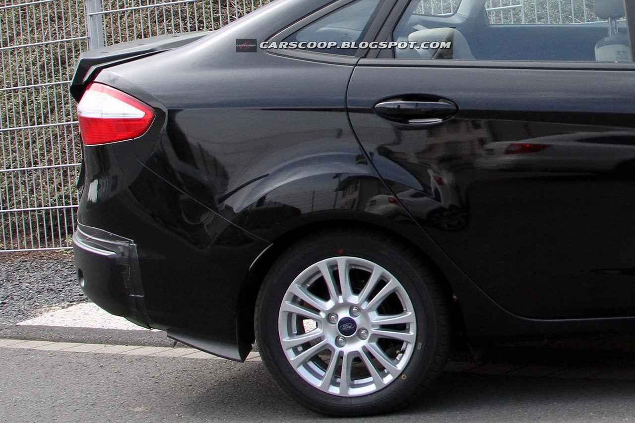 Ford Fiesta Sedan