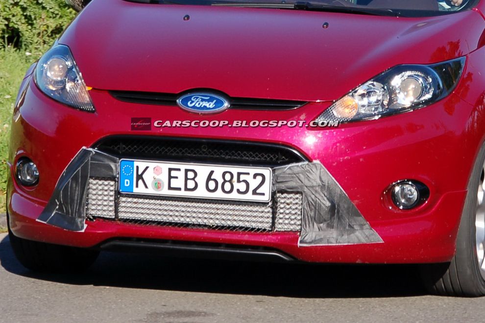 Nowy Ford Fiesta ST 2011 - zdjcie szpiegowskie