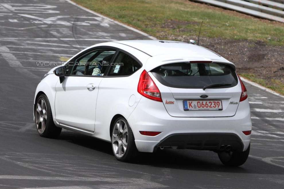 Ford Fiesta ST - zdjcia szpiegowskie
