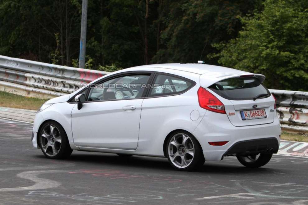 Ford Fiesta ST - zdjcia szpiegowskie