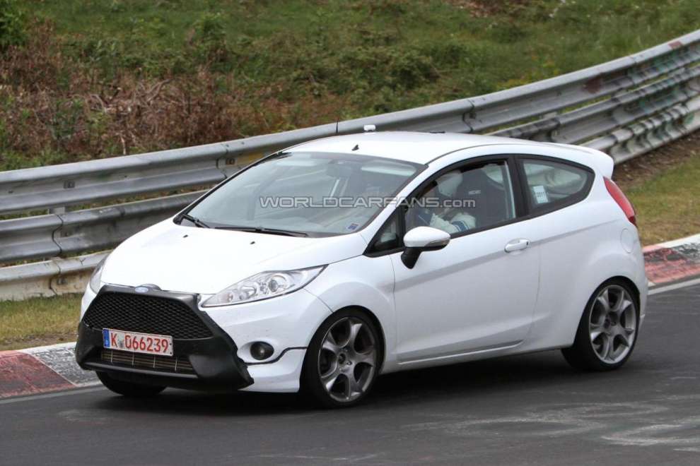 Ford Fiesta ST - zdjcia szpiegowskie