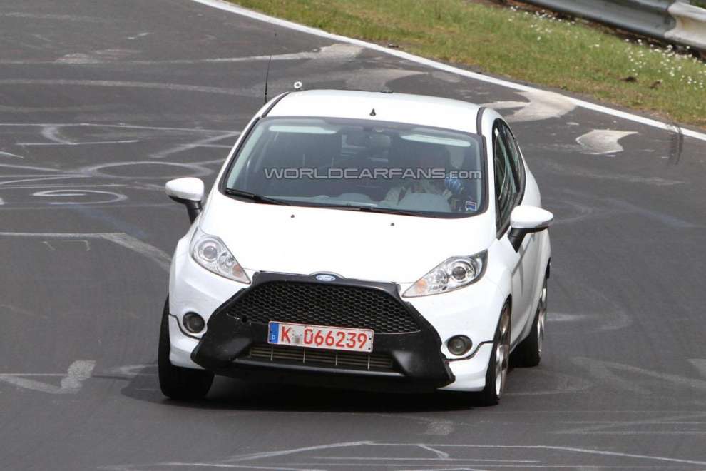 Ford Fiesta ST - zdjcia szpiegowskie