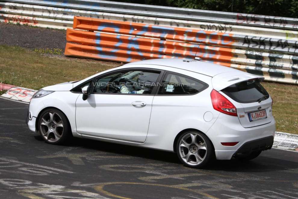 Ford Fiesta ST - zdjcia szpiegowskie