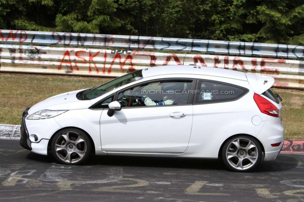 Ford Fiesta ST - zdjcia szpiegowskie