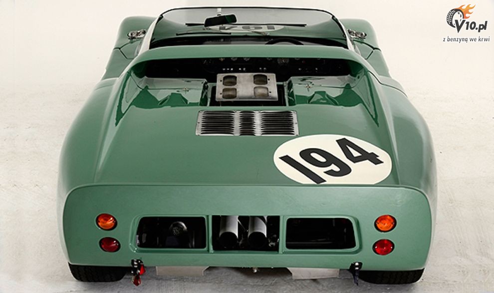 1965 Ford GT40 Roadster