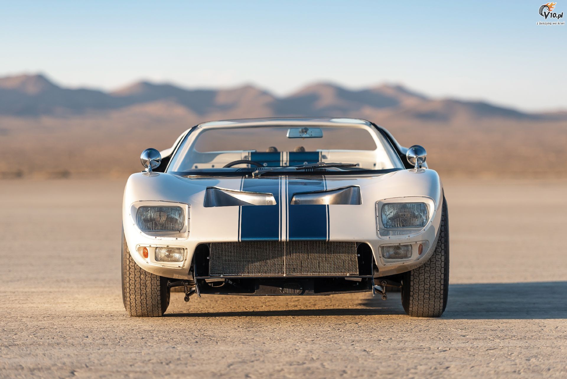 Ford GT40 Roadster