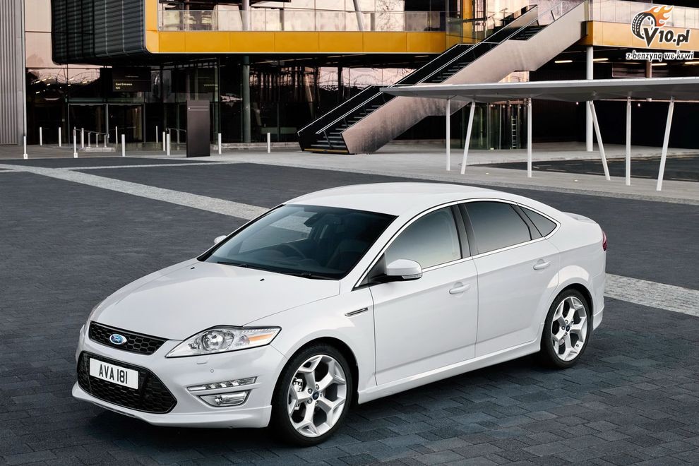 Nowy Ford Mondeo po face liftingu 2010