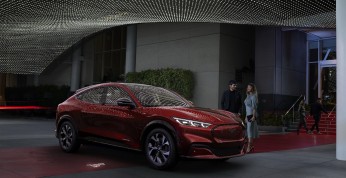 Ford Mustang Mach-E - klienci zarezerwowali ponad 32 000 egzemplarzy
