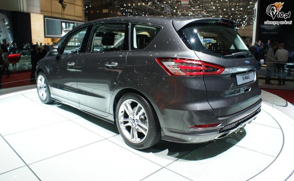 Ford S-MAX Titanium Sport