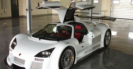 Gumpert Apollo