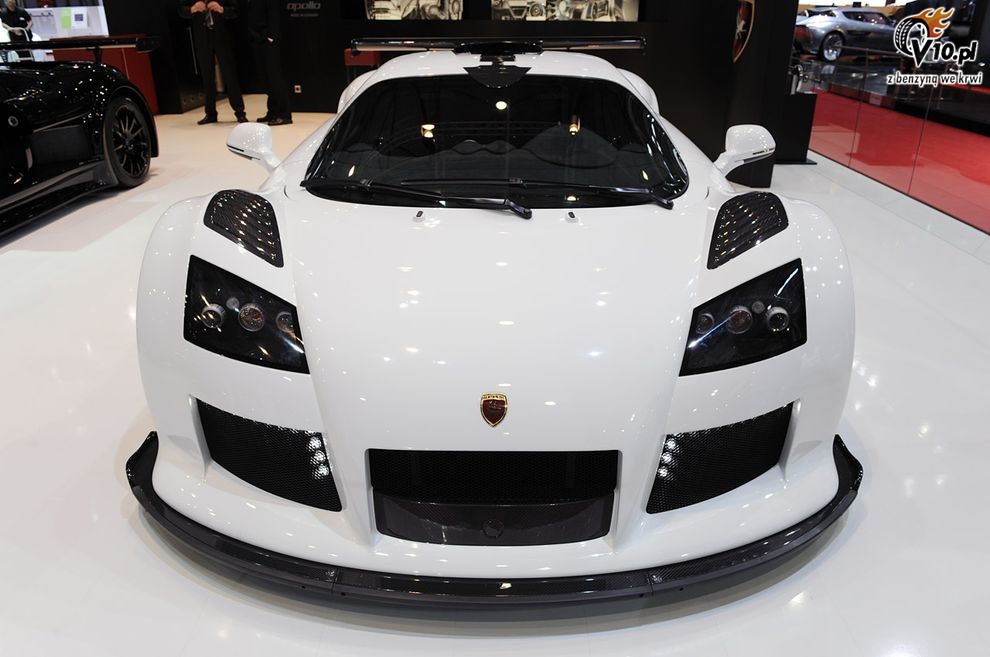 Gumpert Apollo S