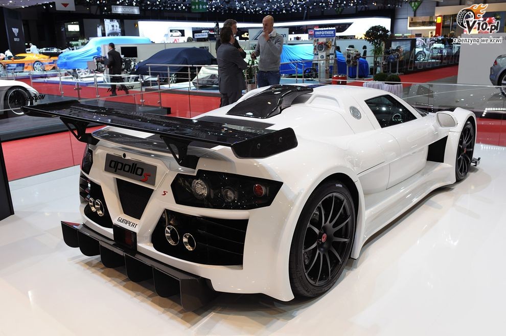 Gumpert Apollo S