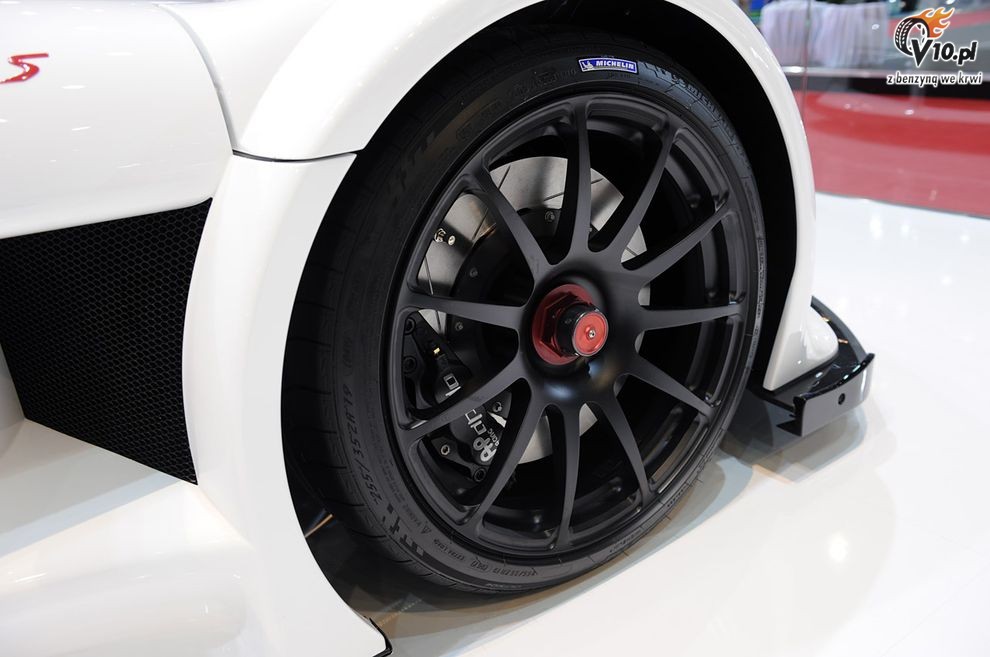 Gumpert Apollo S