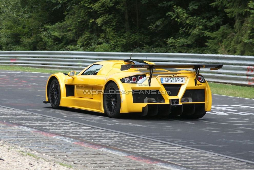 Gumpert Apollo
