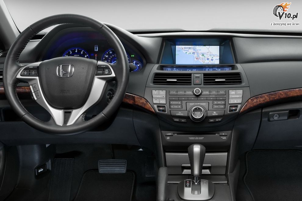 Nowa Honda Accord Crosstour