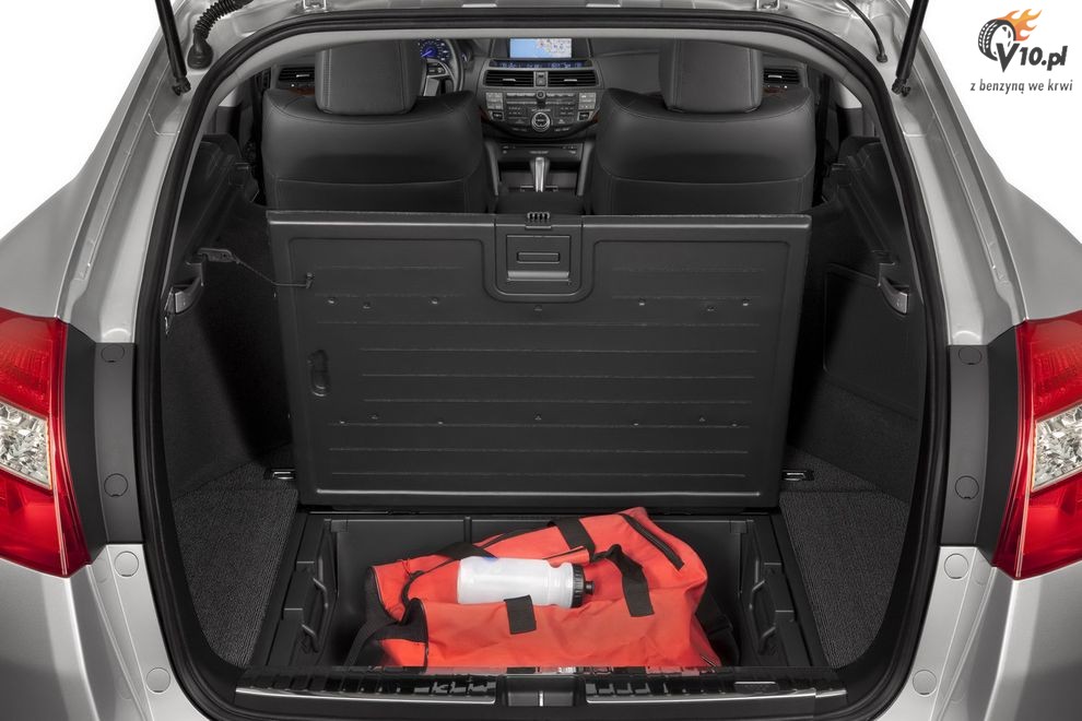 Nowa Honda Accord Crosstour