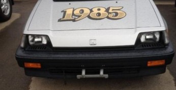 Fabrycznie nowa Honda Civic z 1985 roku za 7900 dolarów - gratka...