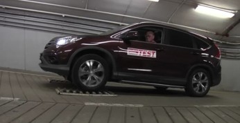 Video: Honda CR-V zawodzi w teście napędu na cztery koła