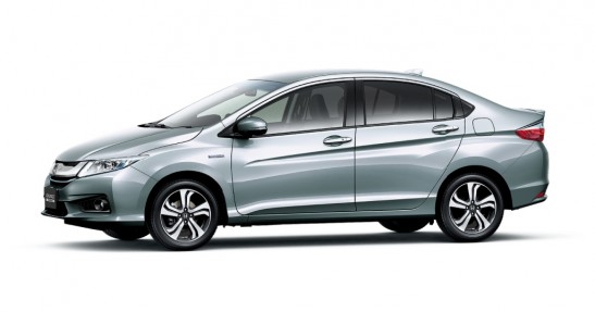 Honda Grace Hybrid