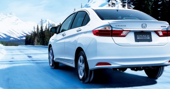 Honda Grace Hybrid