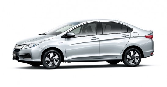 Honda Grace Hybrid
