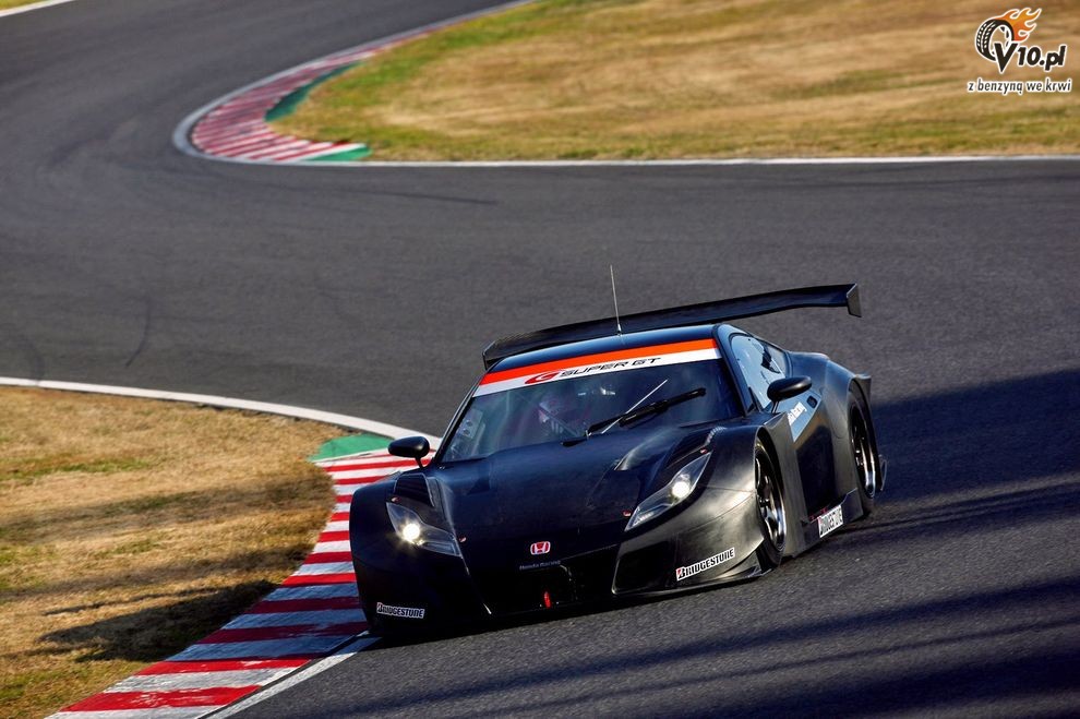 Nowa Honda HSV 010 GT