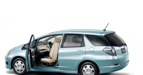 Honda Fit Shuttle 2012