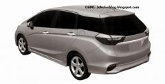 Honda Fit Shuttle 2015