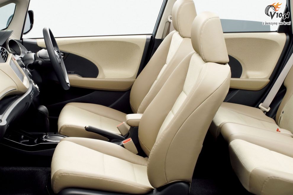 Honda Jazz / Fit Shuttle