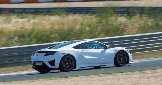 Honda NSX 2016