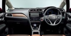 Nowa Honda Shuttle