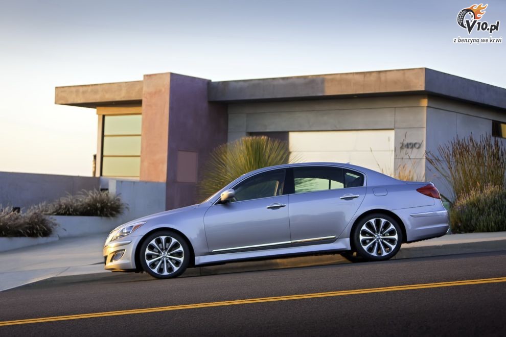 Hyundai Genesis