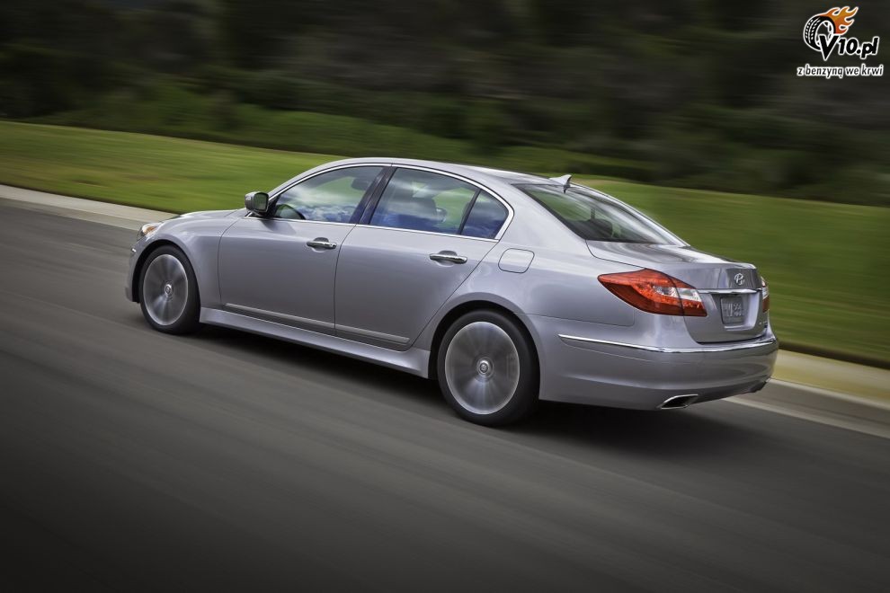 Hyundai Genesis
