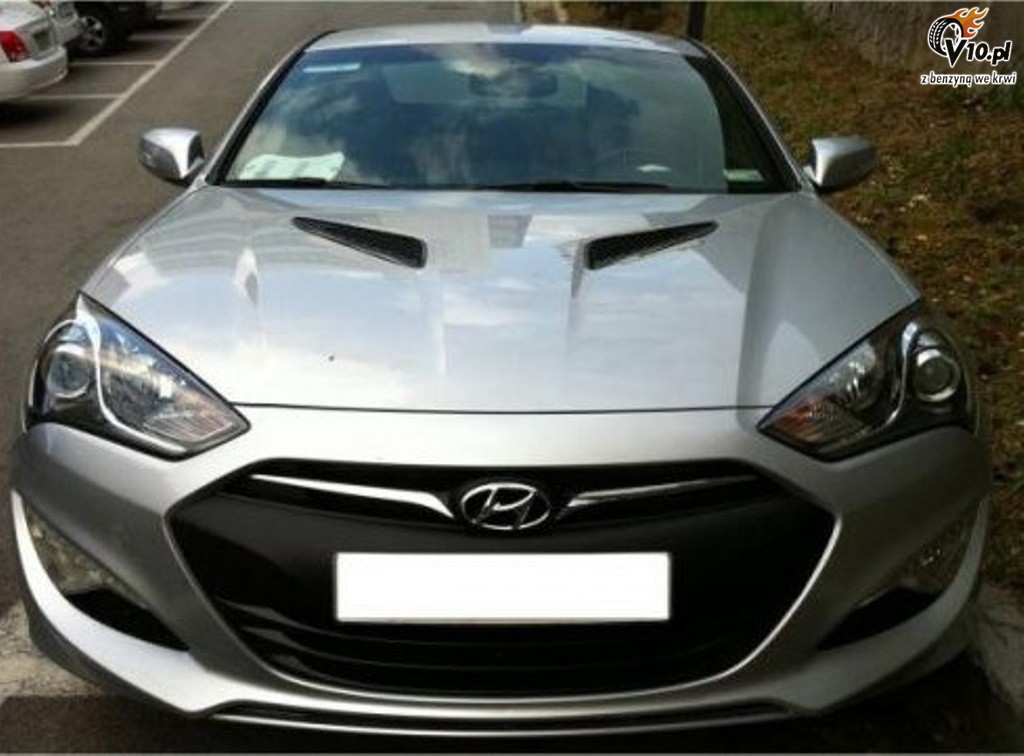 Hyundai Genesis Coupe 2012