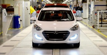 Hyundai ruszył z produkcją odświeżonego i30