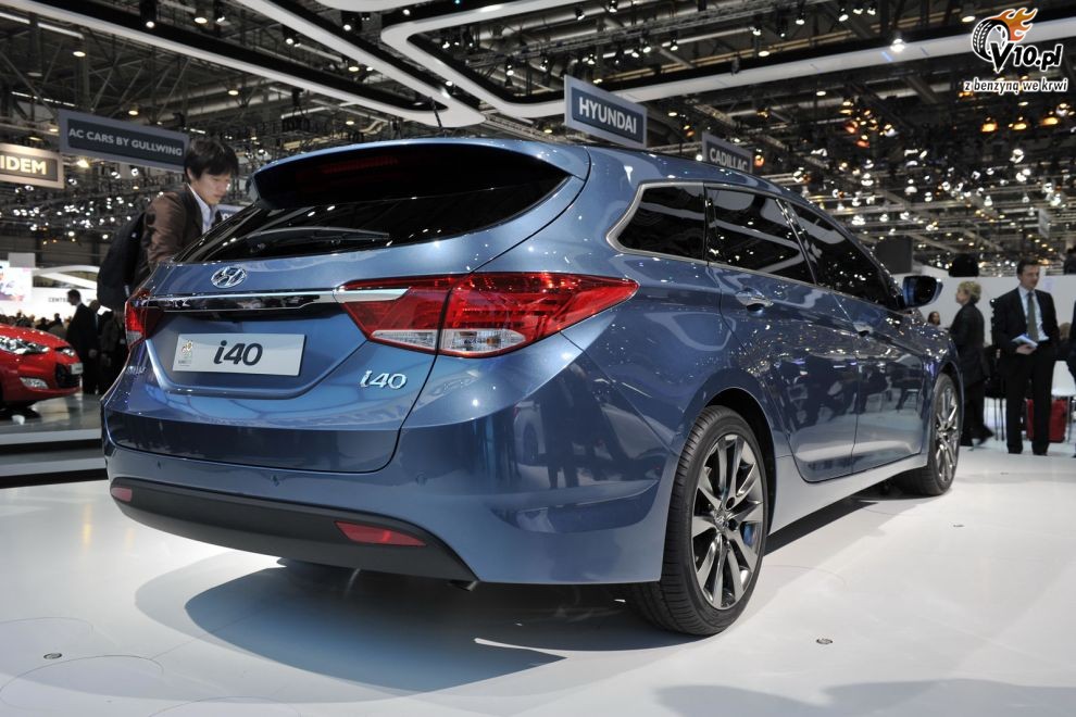 Hyundai i40 ukazany w wersji sedan