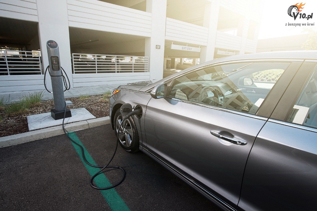 Hyundai Sonata Plug-in Hybrid