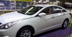 Nowy Hyundai Sonata YF - zdjcie szpiegowskie