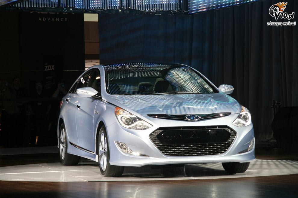 Nowy Hyundai Sonata Hybrid - New York Auto Show 2010