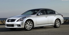 Infiniti G37 sedan - model 2010