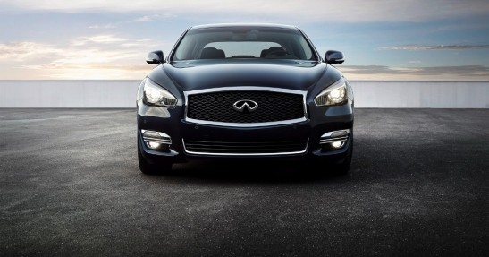 Infiniti Q70