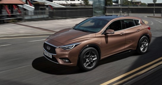 Infiniti Q30