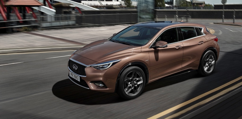 Infiniti Q30